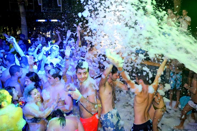 Lebanon Largest FOAM Party 3 (2)